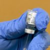US health panel urges restarting J&J COVID-19 vaccinations