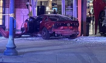 BREAKING: Car crashes into River Park Square