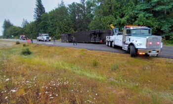 Semi-truck crash, road work cause 15-mile backup on I-90 near Snoqualmie Pass