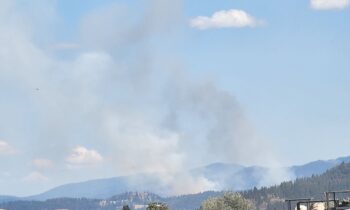 Evacuation levels to be lowered as crews make progress on Foster Canyon Fire in Stevens County
