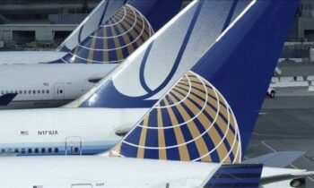 System outage leads to widespread United Airlines flights delays