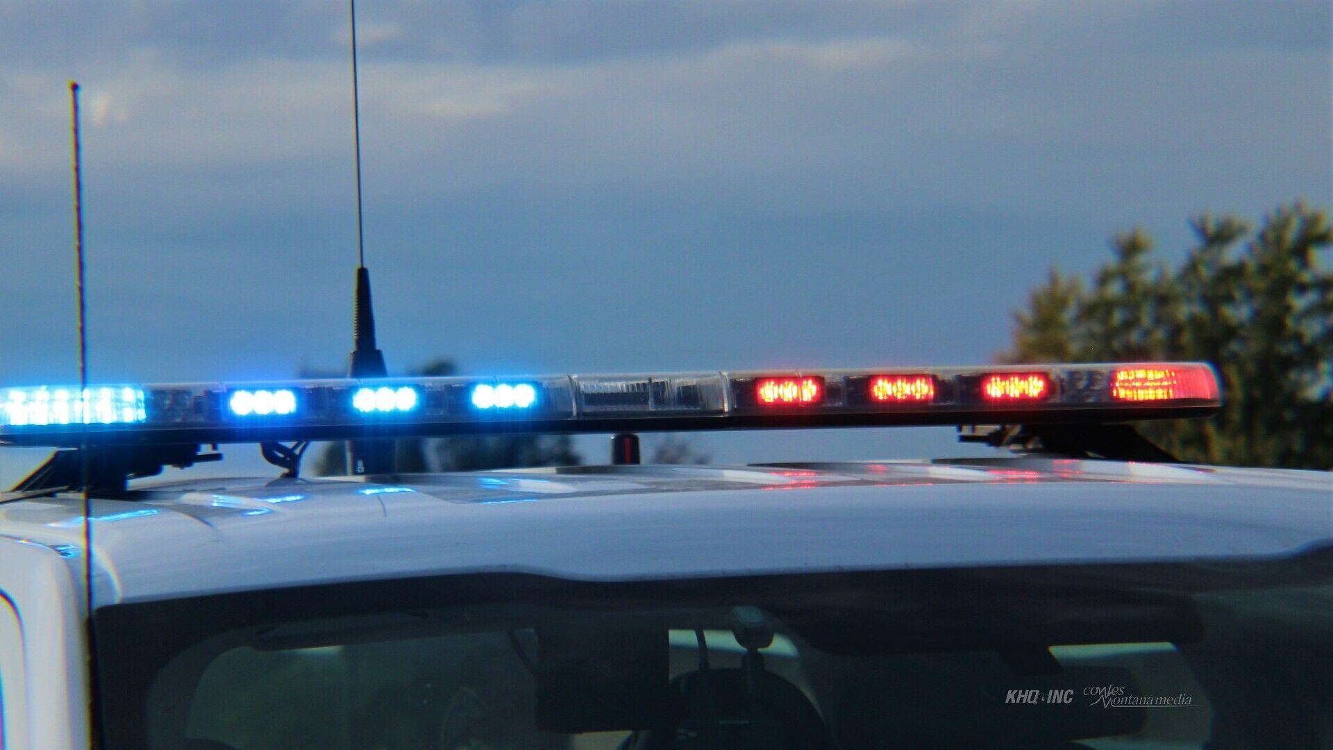 Illinois man charged with DUI, endangering roadway worker after crashing into WSDOT truck near Kittitas