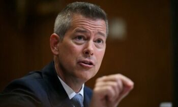 Washington accused of illegally giving license to semi-truck driver involved in fatal Florida crash