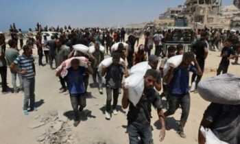 Israeli gunfire kills at least 25 in Gaza as Netanyahu says he will allow Palestinians to leave