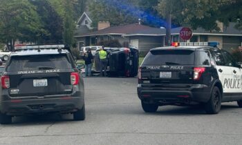 Crash on West Francis Avenue and North Winston Drive sends 2 to hospital