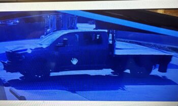 Spirit Lake police ask for help in hit-and-run case at Mini Shop