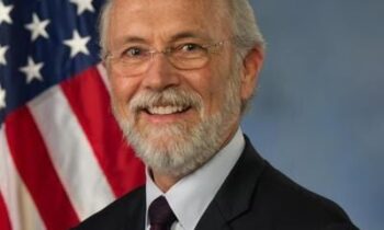 Washington Rep. Dan Newhouse introduces bill to strengthen timber sector