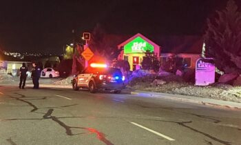 Wenatchee high-speed chase ends in crash