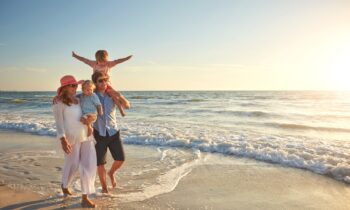 The Best U.S. Cities for an Affordable Warm-Weather Winter Vacation