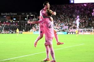 Messi eyes first MLS crown as Miami face Mueller-led Vancouver