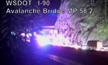 Fatal crash causing delays on westbound I-90 near Snoqualmie Pass