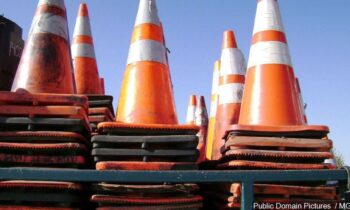 Crash at Driscoll Blvd. and Rowan Ave. causes floods, power outages