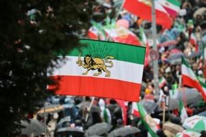 Son of Iran’s last shah urges US action as supporters rally in Munich