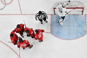 Canada, USA stay perfect in Olympic ice hockey
